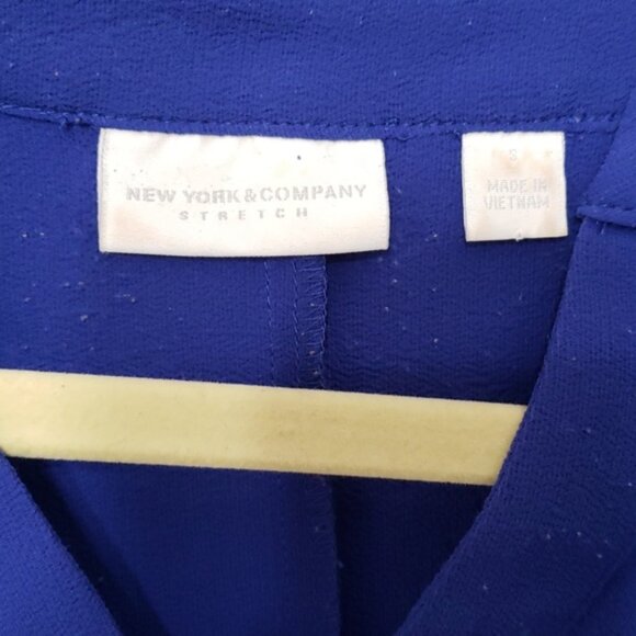 Blouse - Picture 7 of 8